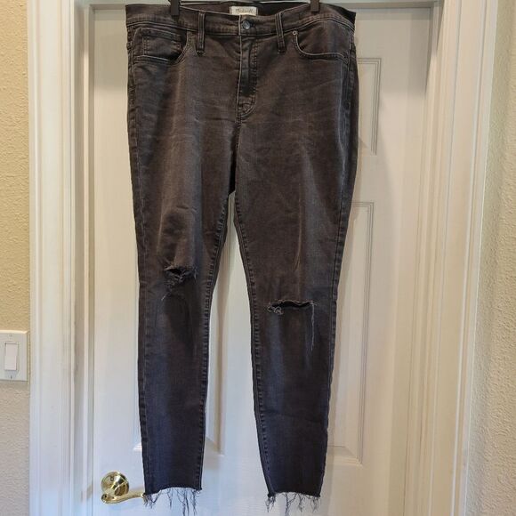 Madewell Denim - Madewell 9" High-Rise Skinny, faded black sz 34
